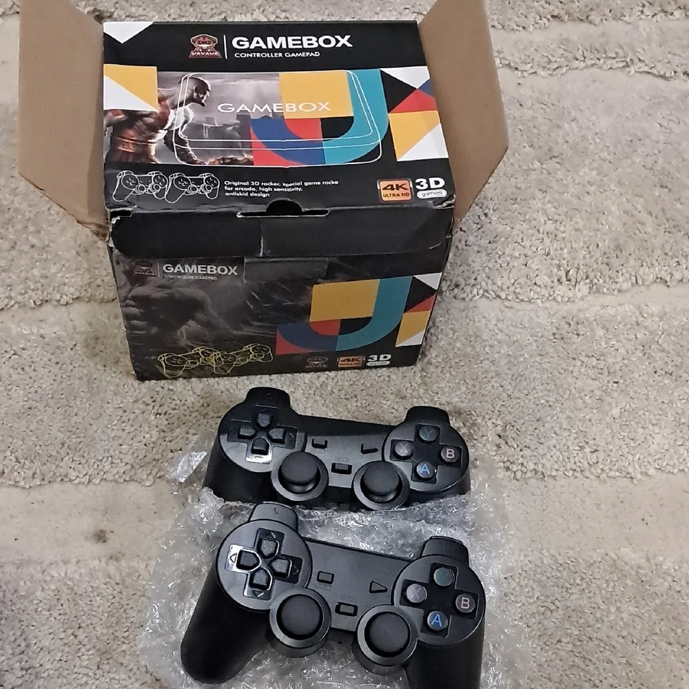 Gamebox Black Wireless Controllers